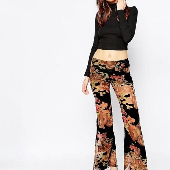 Flynn Skye Womens Black Floral Patty Flare Pant - Picture 5 of 14